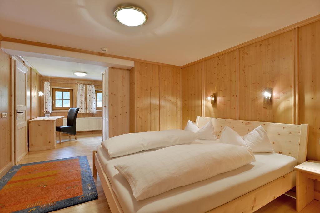 Ferienwohnungen-Gaestehaus Altginzling Chambre photo